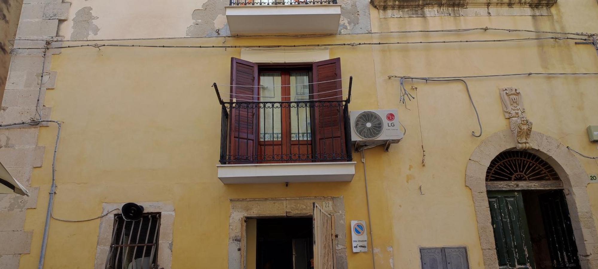 شقة Santa Teresa House سيراكوزا المظهر الخارجي الصورة